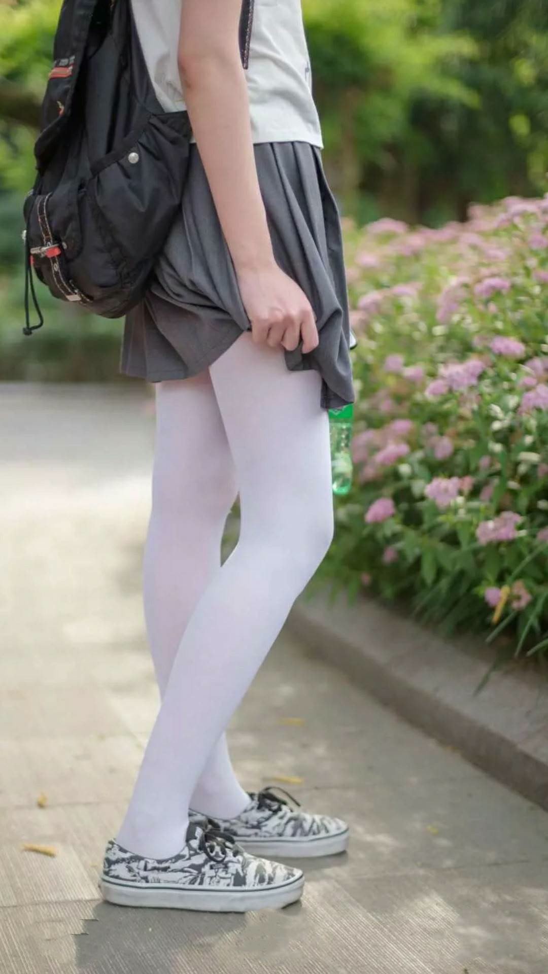 爱游戏网页版-墨西哥队在巴黎奥运会比赛中展现出高效的快攻配合，墨西哥 巴西 奥运